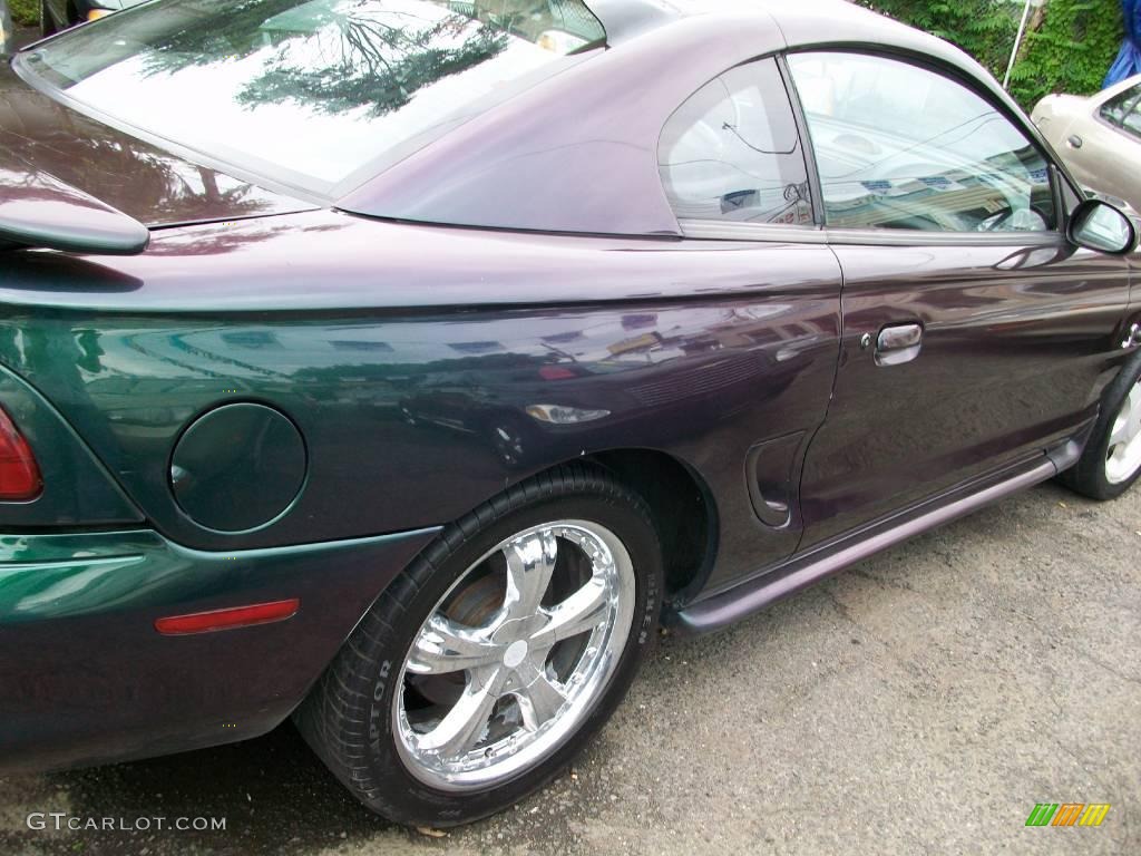 1996 Mustang SVT Cobra Coupe - Mystic Chromaflair / Black photo #2