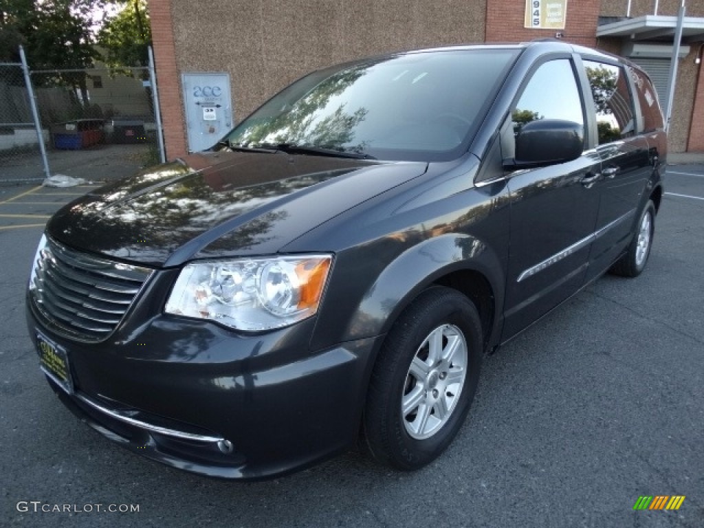 2012 Town & Country Touring - Dark Charcoal Pearl / Black/Light Graystone photo #3