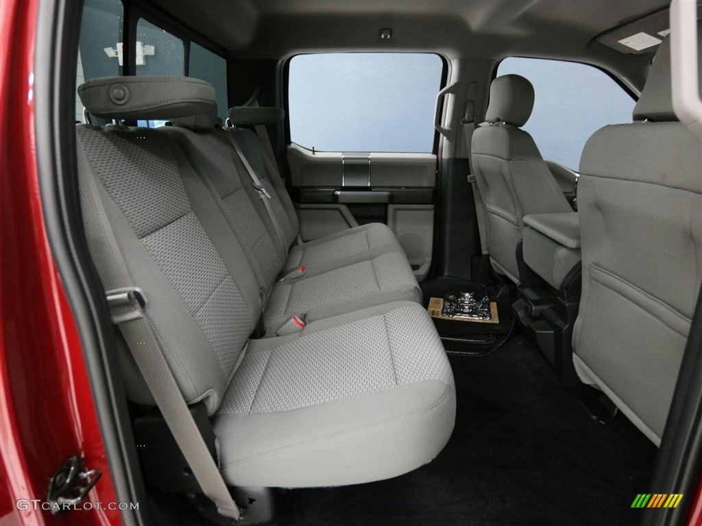 2017 F150 XLT SuperCrew - Ruby Red / Earth Gray photo #14