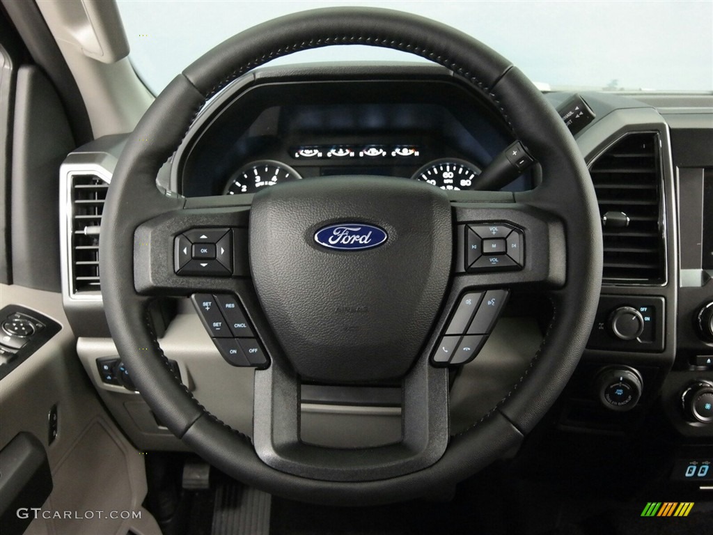 2017 F150 XLT SuperCrew - Ruby Red / Earth Gray photo #19