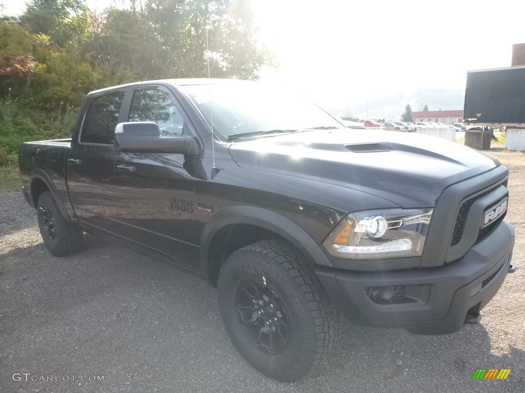 2018 1500 Rebel Crew Cab 4x4 - Brilliant Black Crystal Pearl / Black photo #7