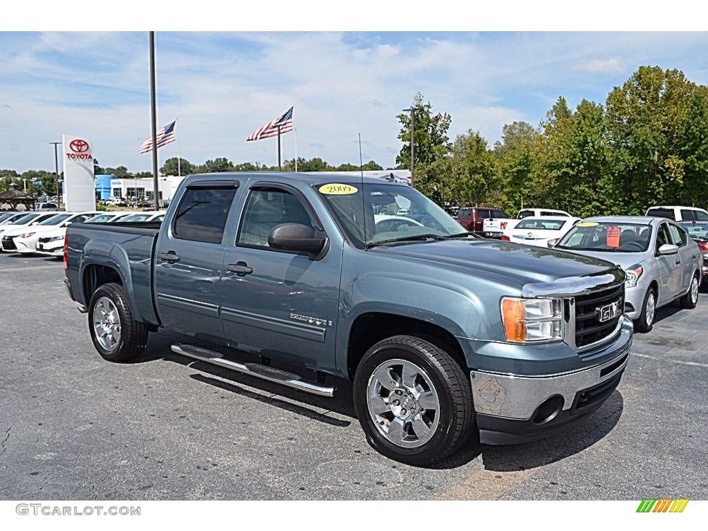 2009 Sierra 1500 SLE Crew Cab - Midnight Blue Metallic / Ebony/Light Cashmere photo #1