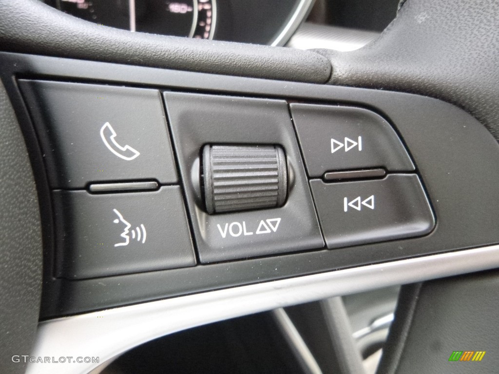 2018 Alfa Romeo Stelvio AWD Controls Photo #122943682