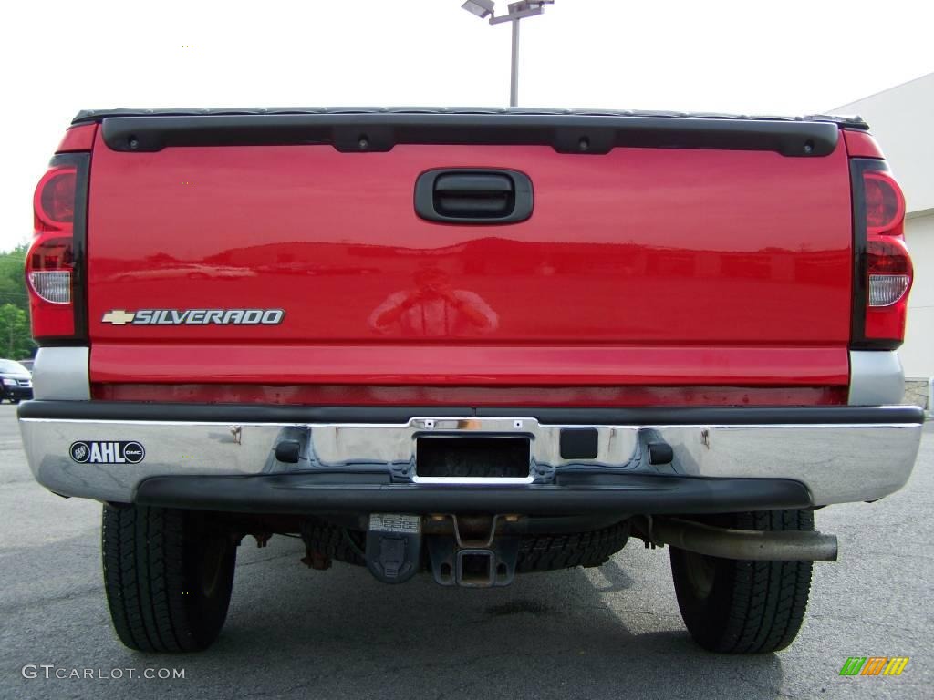 2006 Silverado 1500 LS Extended Cab 4x4 - Victory Red / Medium Gray photo #6