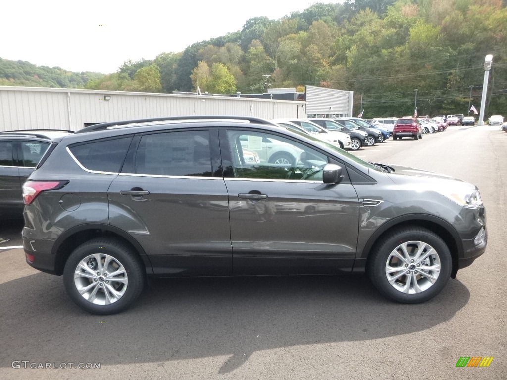 Magnetic 2018 Ford Escape SE 4WD Exterior Photo #122947273