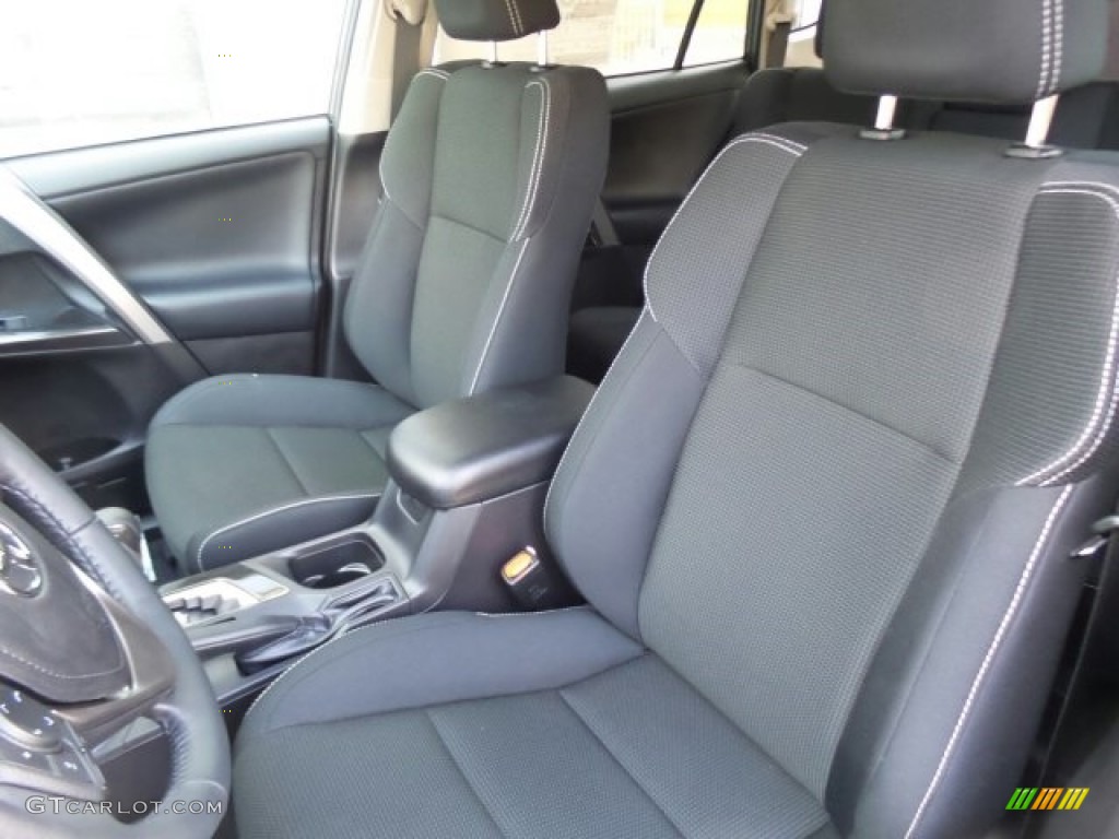 2018 RAV4 XLE AWD - Magnetic Gray Metallic / Black photo #10