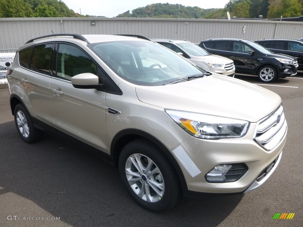 2018 Escape SE 4WD - White Gold / Charcoal Black photo #3
