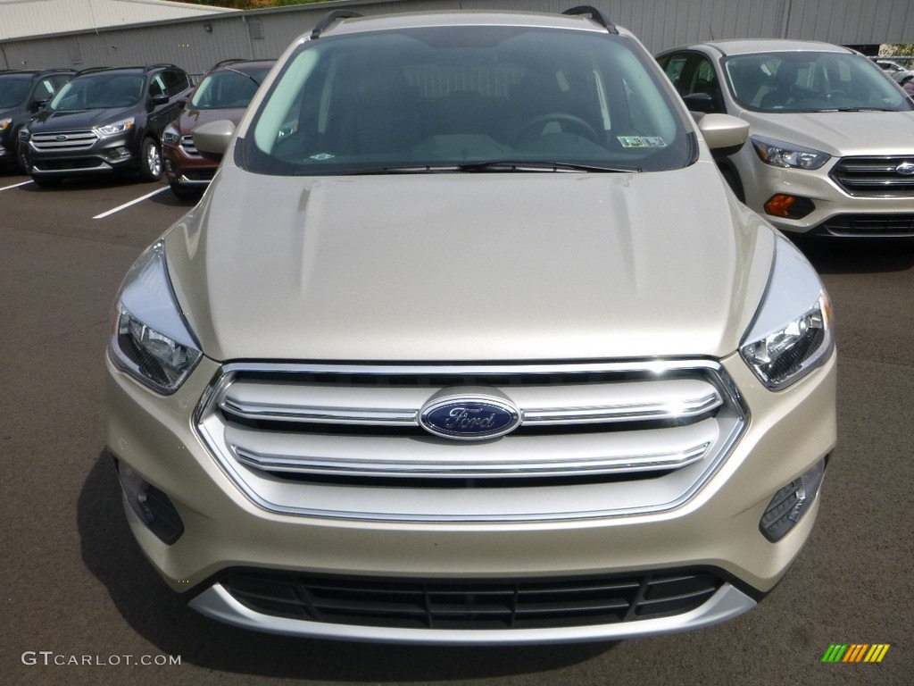 2018 Escape SE 4WD - White Gold / Charcoal Black photo #4