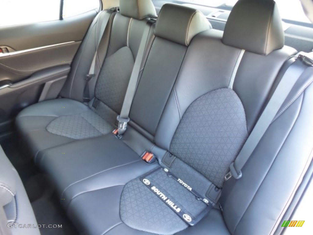 2018 Toyota Camry XSE V6 Rear Seat Photos