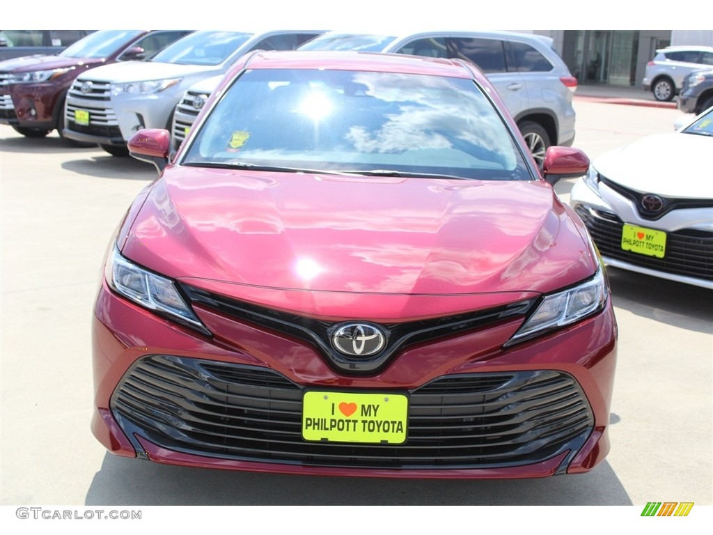 2018 Camry LE - Ruby Flare Pearl / Black photo #2