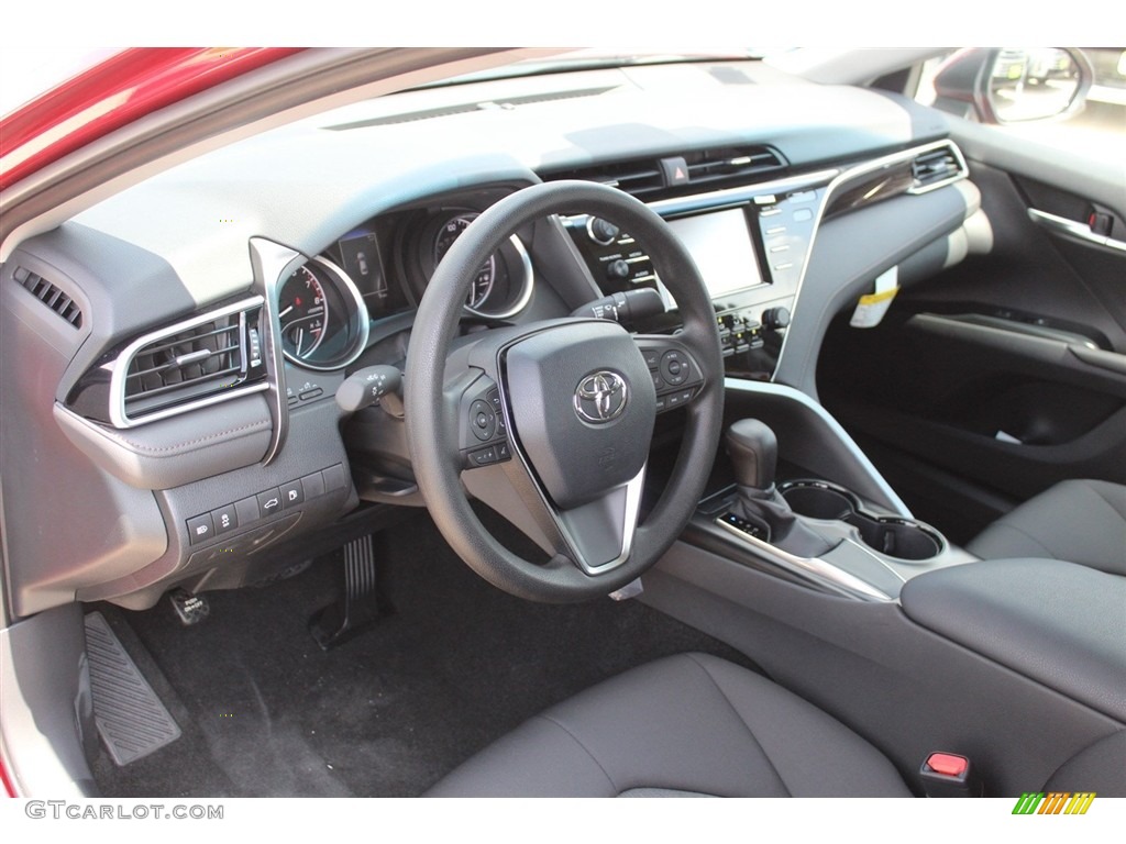 2018 Camry LE - Ruby Flare Pearl / Black photo #8