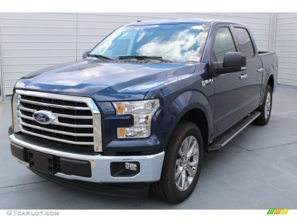 2017 F150 XLT SuperCrew - Blue Jeans / Earth Gray photo #3