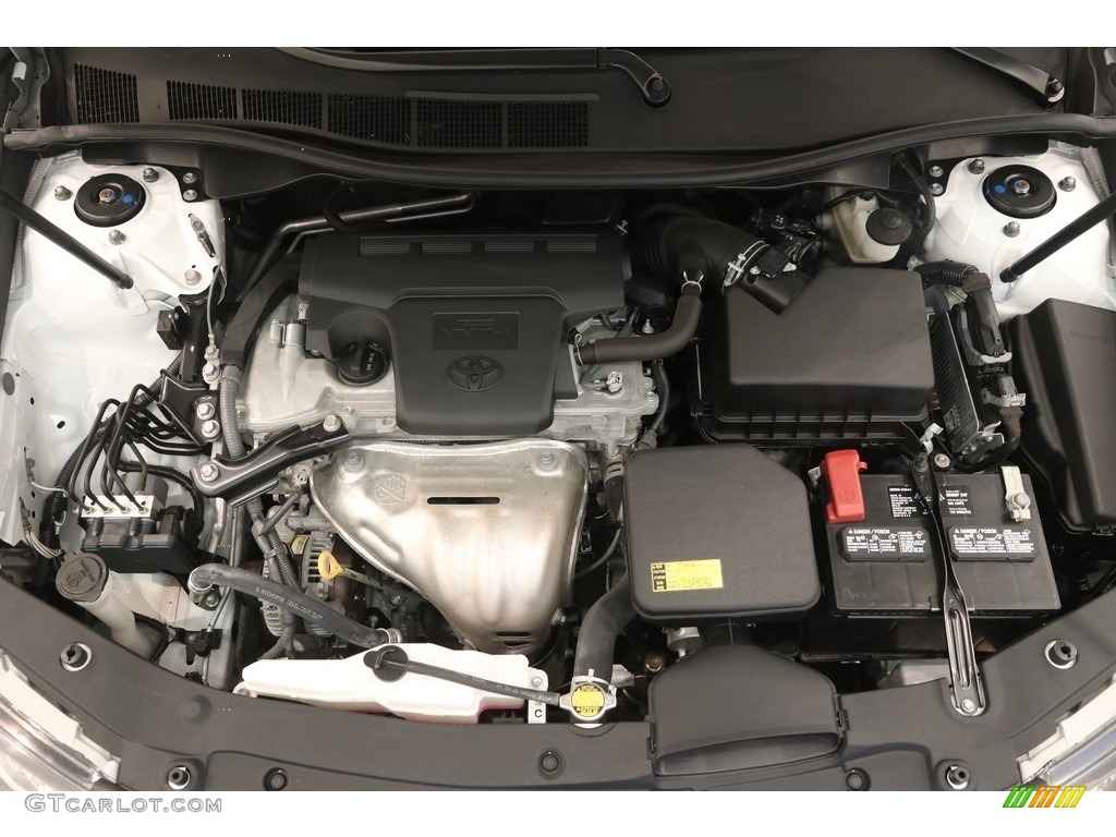 2014 Camry SE - Super White / Black/Ash photo #17