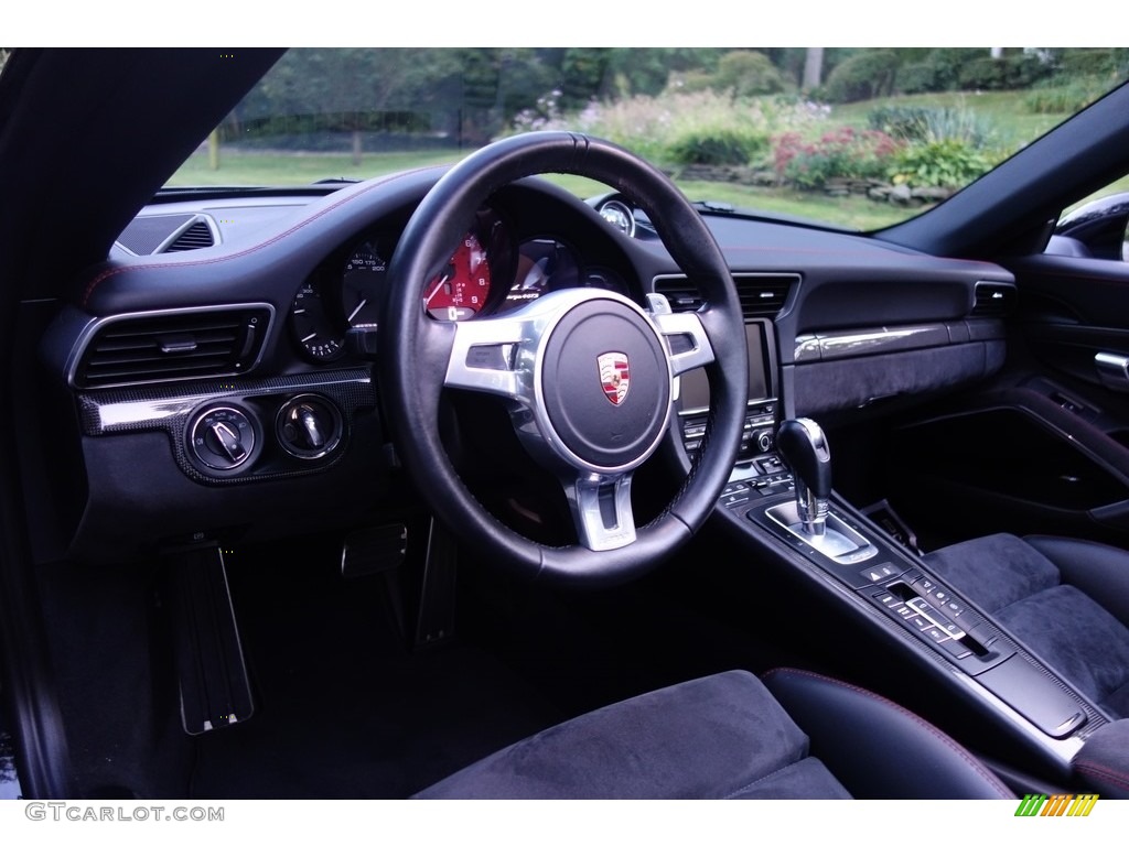 2016 Porsche 911 Targa 4 GTS Black Dashboard Photo #122961243