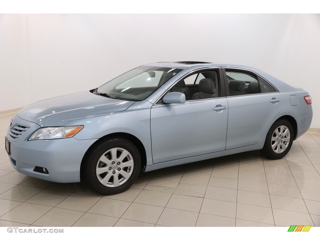 2007 Camry XLE - Sky Blue Pearl / Ash photo #3