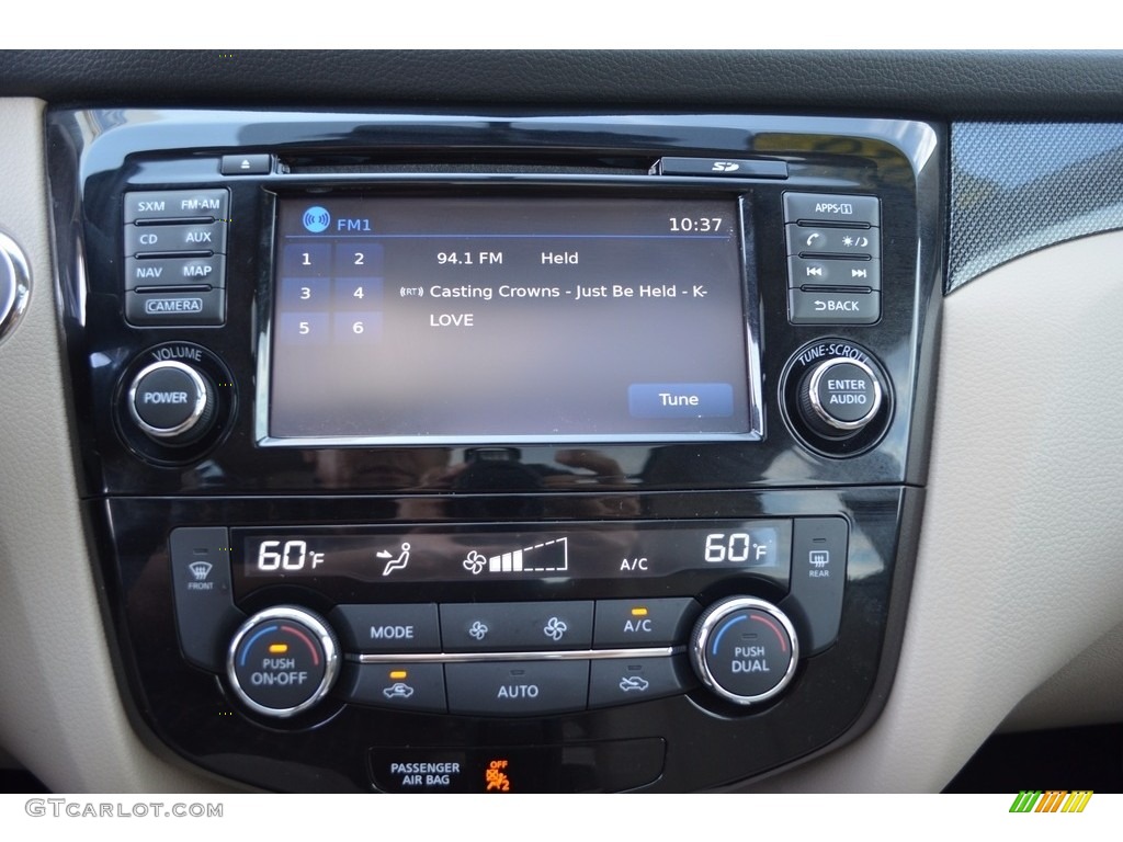 2016 Rogue S AWD - Arctic Blue Metallic / Almond photo #18