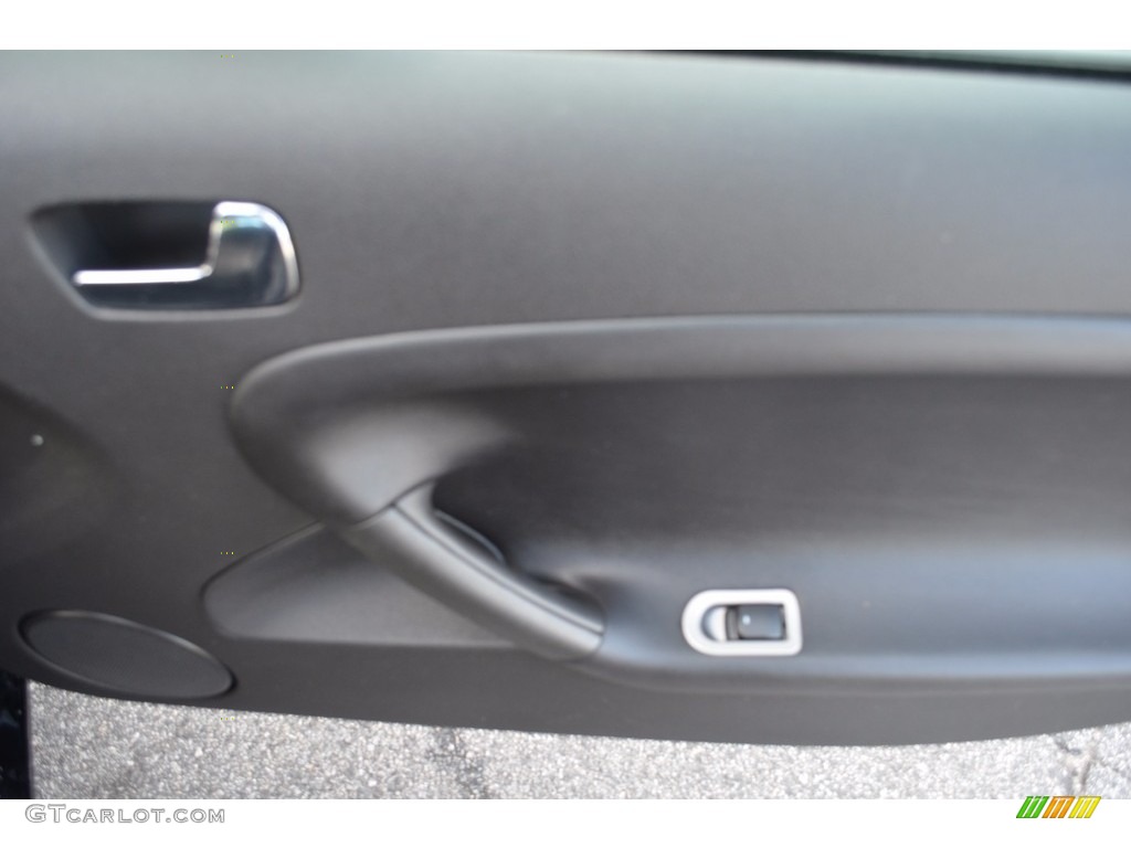 2006 Solstice Roadster - Mysterious Black / Ebony photo #11