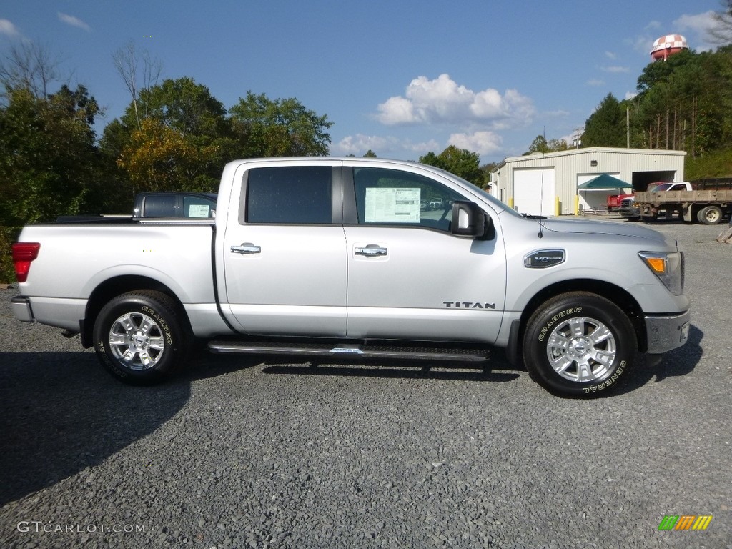 Brilliant Silver 2017 Nissan Titan SV Crew Cab 4x4 Exterior Photo #122966028