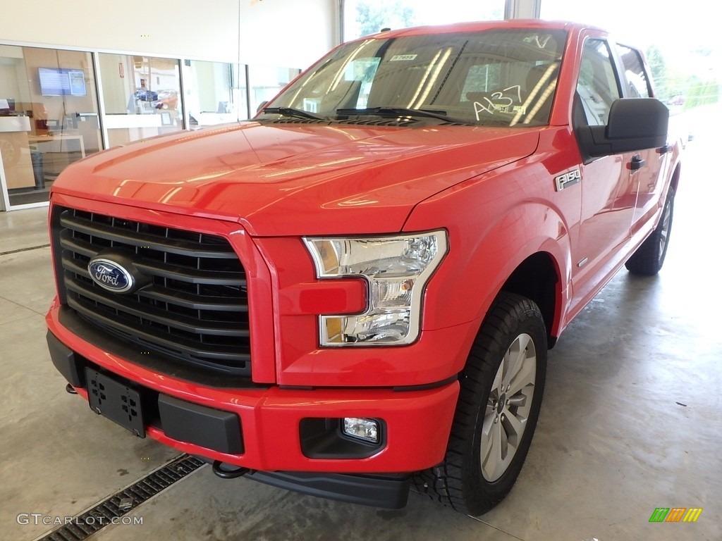 2017 F150 XL SuperCrew 4x4 - Race Red / Black photo #4