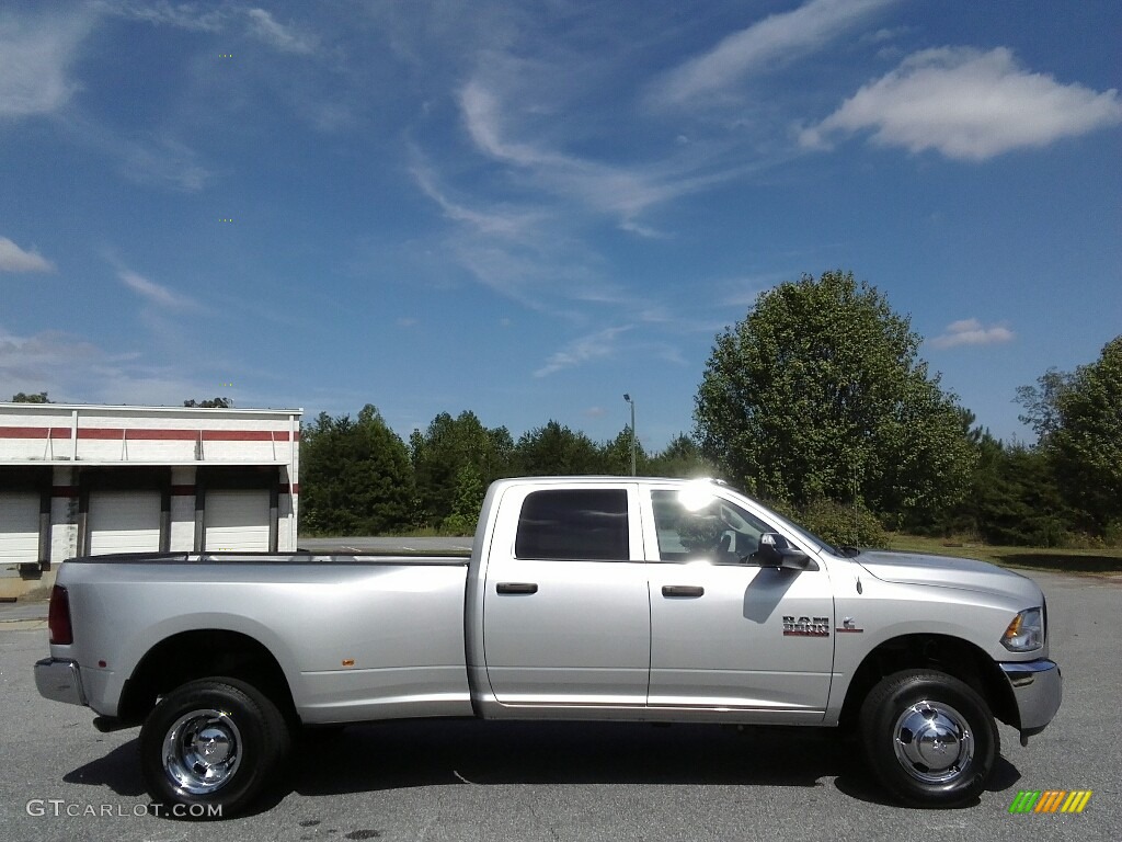 Bright Silver Metallic 2018 Ram 3500 Tradesman Crew Cab 4x4 Dual Rear Wheel Exterior Photo #122975934