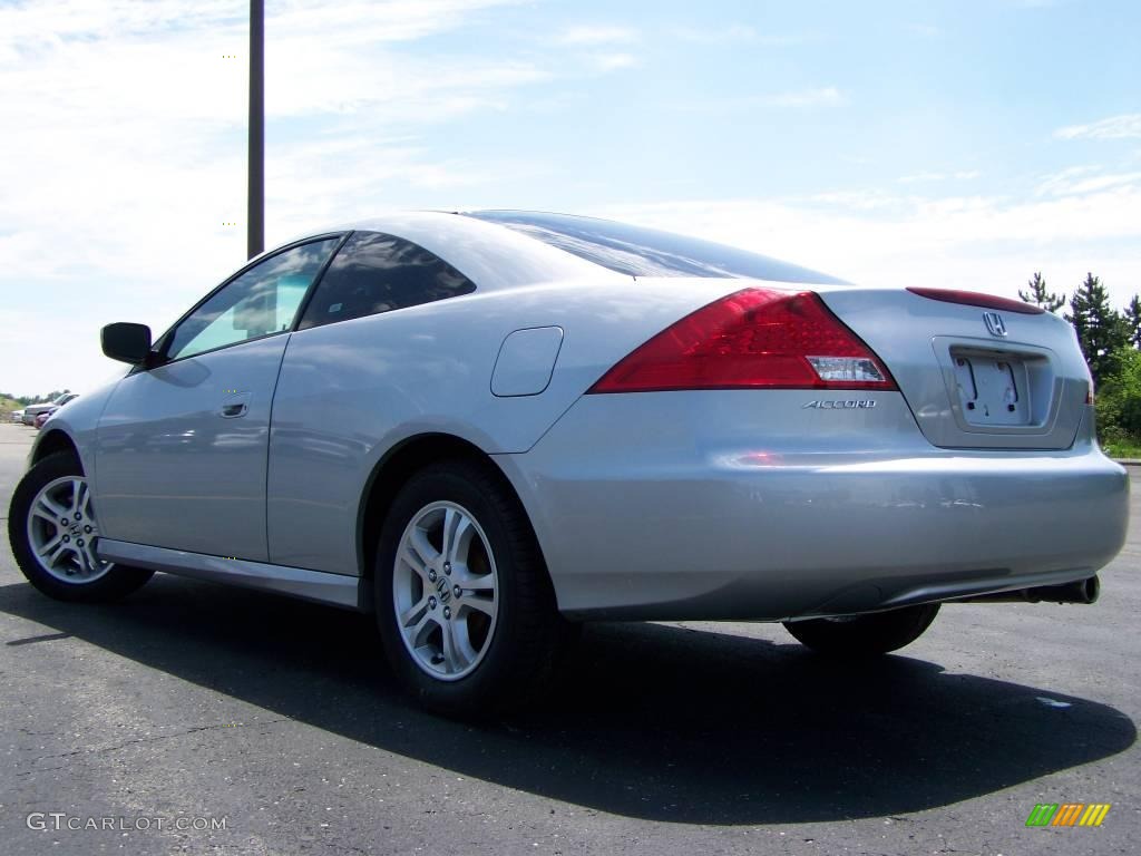 2006 Accord LX Coupe - Alabaster Silver Metallic / Gray photo #4