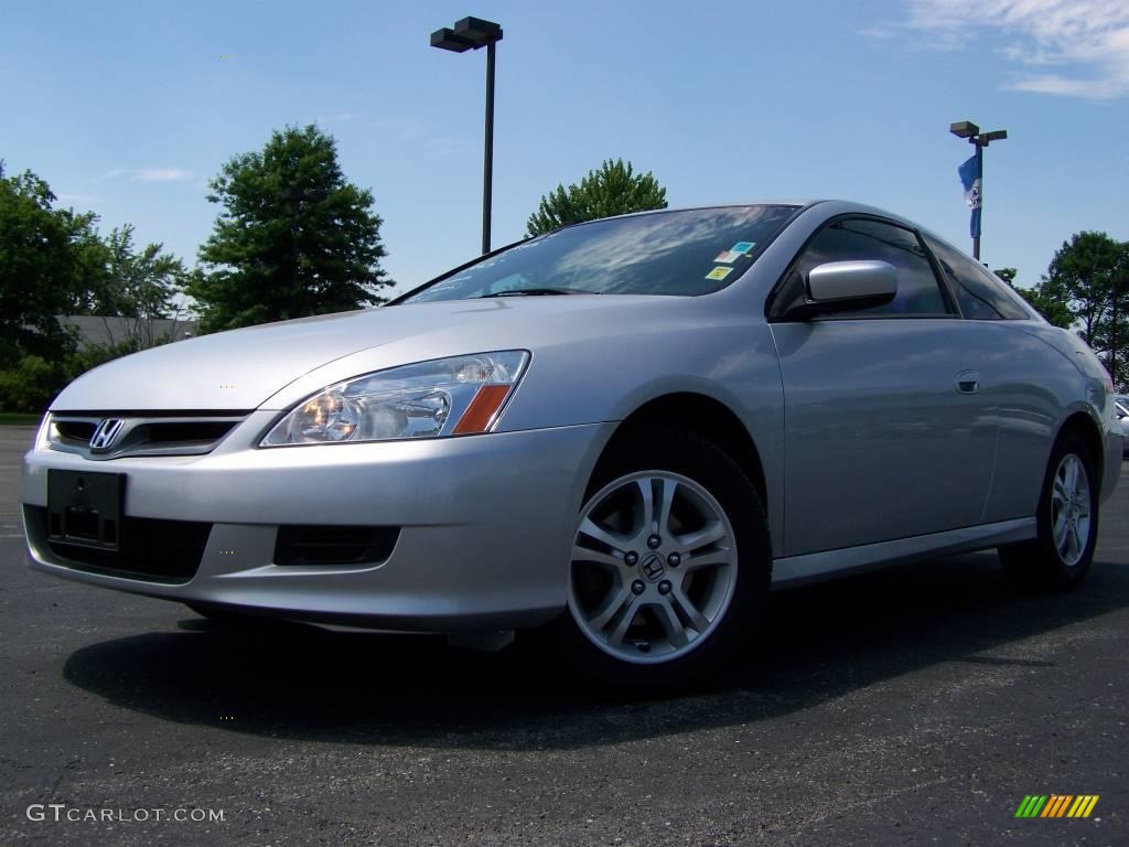 2006 Accord LX Coupe - Alabaster Silver Metallic / Gray photo #5