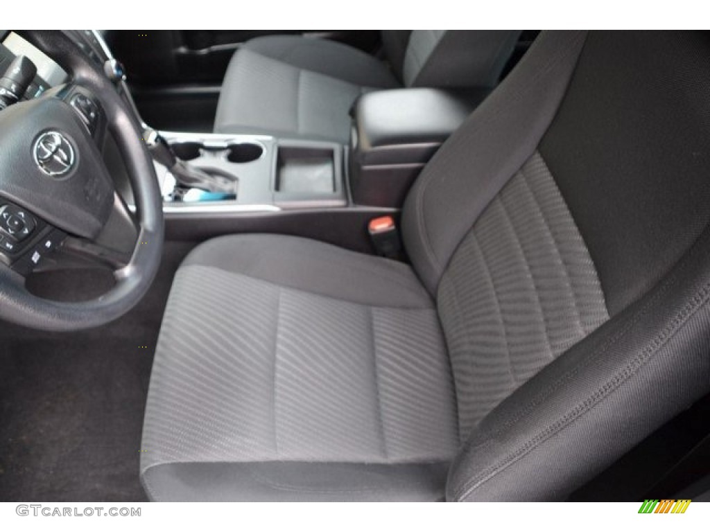 2015 Camry LE - Ruby Flare Pearl / Black photo #11