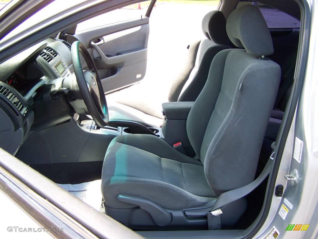 2006 Accord LX Coupe - Alabaster Silver Metallic / Gray photo #9