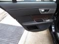 Ultimate Black Metallic - XF XF Supercharged Sedan Photo No. 22