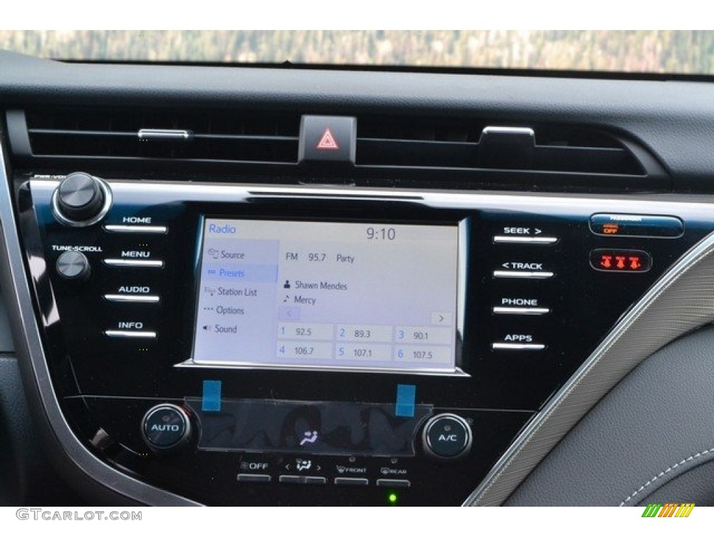 2018 Camry SE - Predawn Gray Mica / Black photo #6