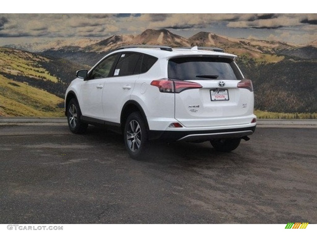 2018 RAV4 XLE AWD - Super White / Nutmeg photo #3