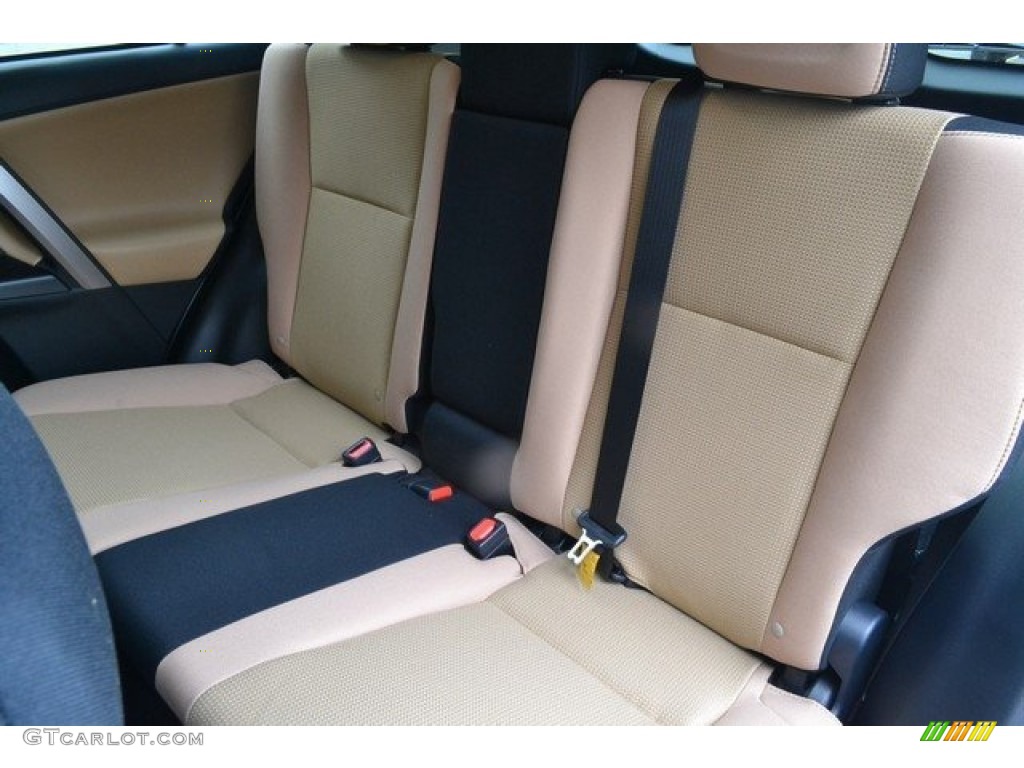 Nutmeg Interior 2018 Toyota RAV4 XLE AWD Photo #122985411