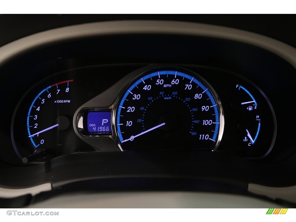 2014 Sienna XLE - Silver Sky Metallic / Light Gray photo #8