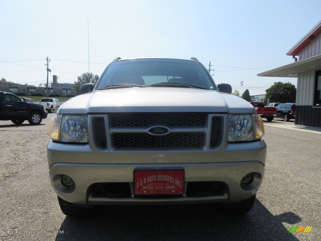 2005 Explorer Sport Trac XLT 4x4 - Silver Birch Metallic / Medium Dark Flint photo #6