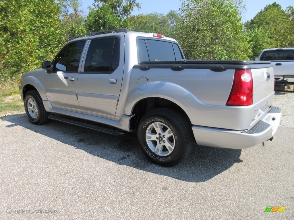 2005 Explorer Sport Trac XLT 4x4 - Silver Birch Metallic / Medium Dark Flint photo #7