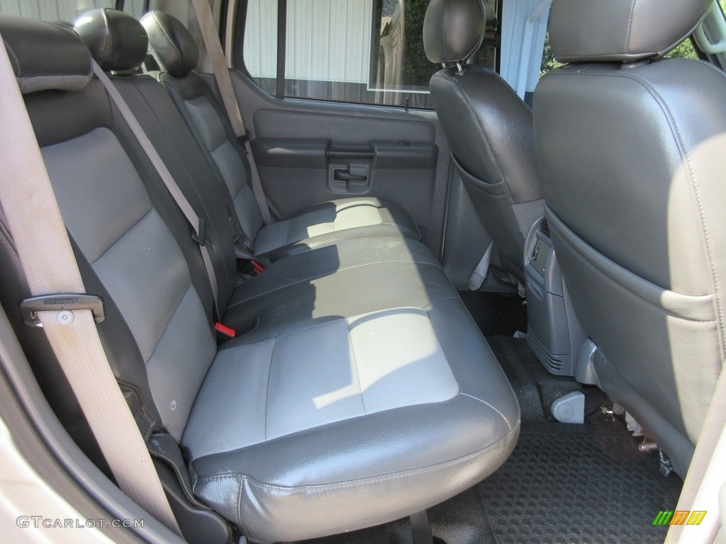 2005 Explorer Sport Trac XLT 4x4 - Silver Birch Metallic / Medium Dark Flint photo #16