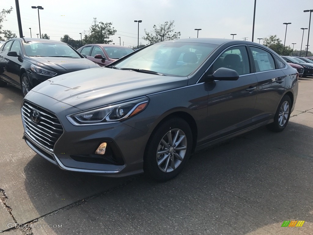 Machine Gray Hyundai Sonata