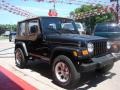 Black - Wrangler SE 4x4 Photo No. 5