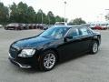 Gloss Black - 300 Touring Photo No. 1