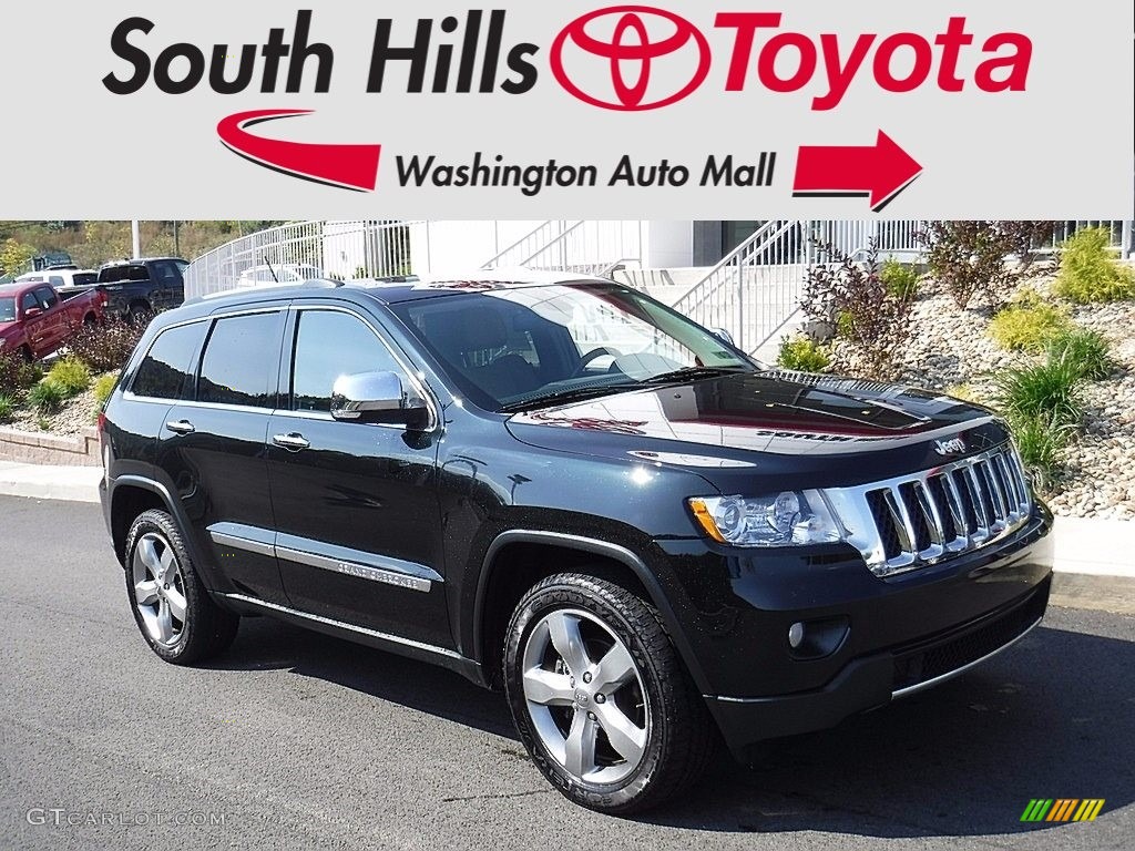 2013 Grand Cherokee Overland 4x4 - Black Forest Green Pearl / New Saddle/Black photo #1