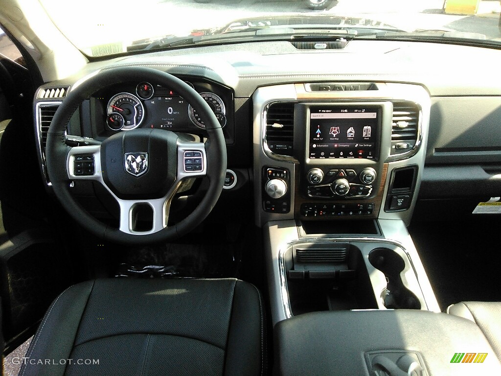 2018 1500 Laramie Crew Cab 4x4 - Brilliant Black Crystal Pearl / Black photo #5