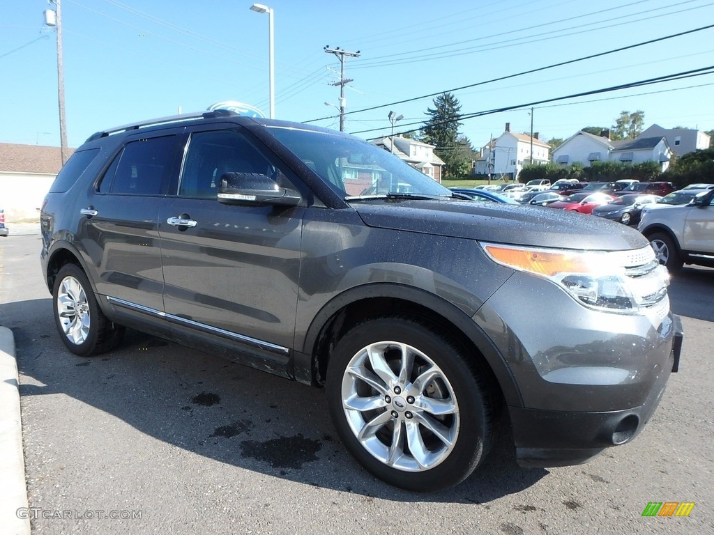 2015 Explorer XLT 4WD - Magnetic / Charcoal Black photo #3