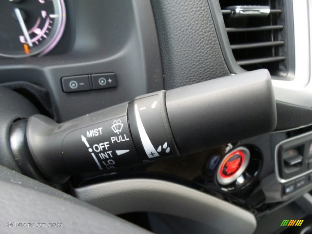 2018 Honda Ridgeline RTL-E AWD Controls Photo #123000696