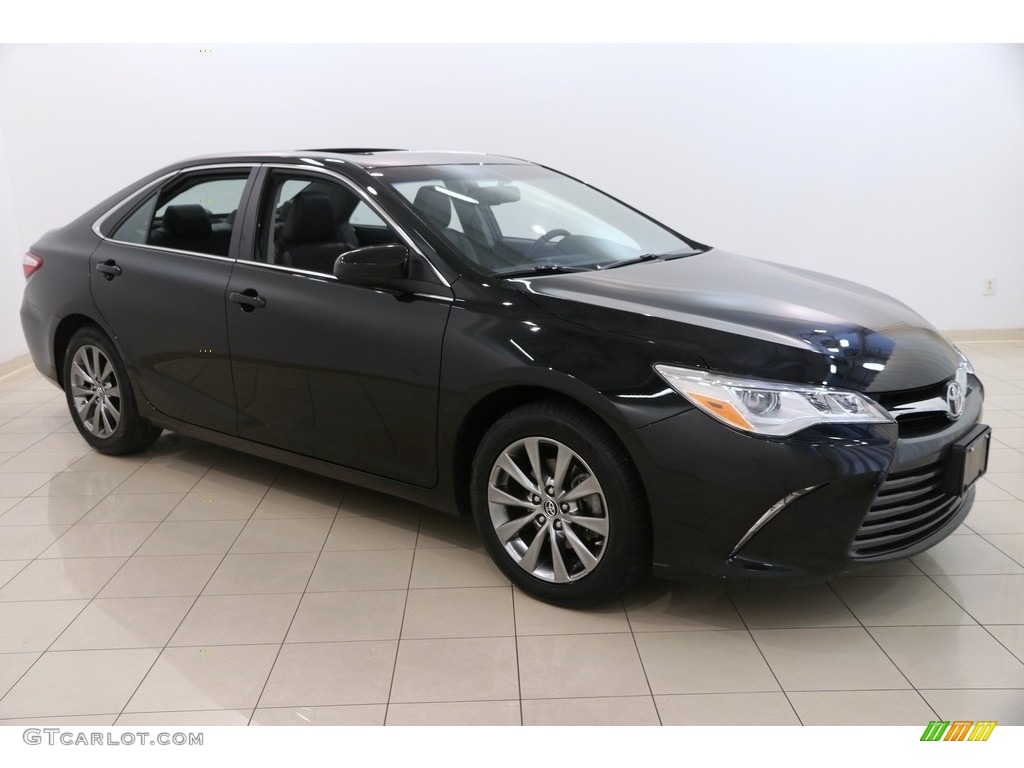 2015 Camry XLE V6 - Attitude Black Metallic / Black photo #1