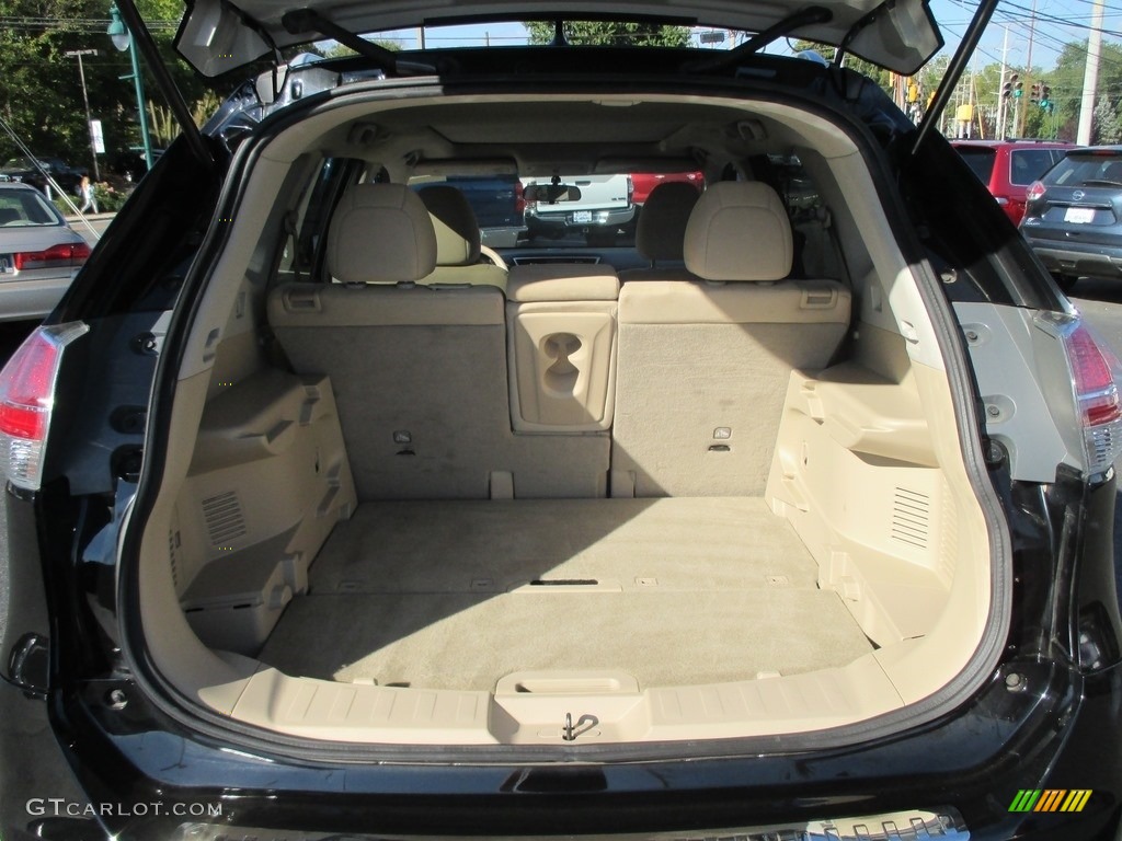 2015 Rogue SV AWD - Super Black / Almond photo #19