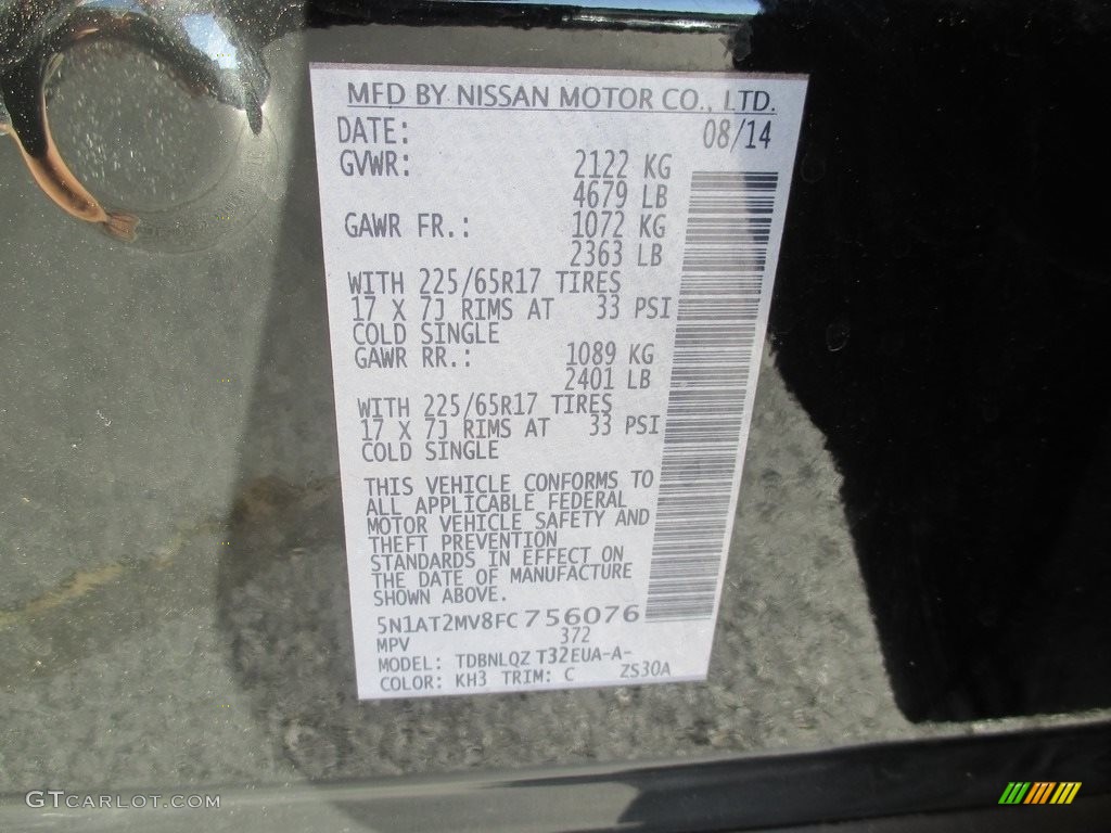 2015 Rogue SV AWD - Super Black / Almond photo #28