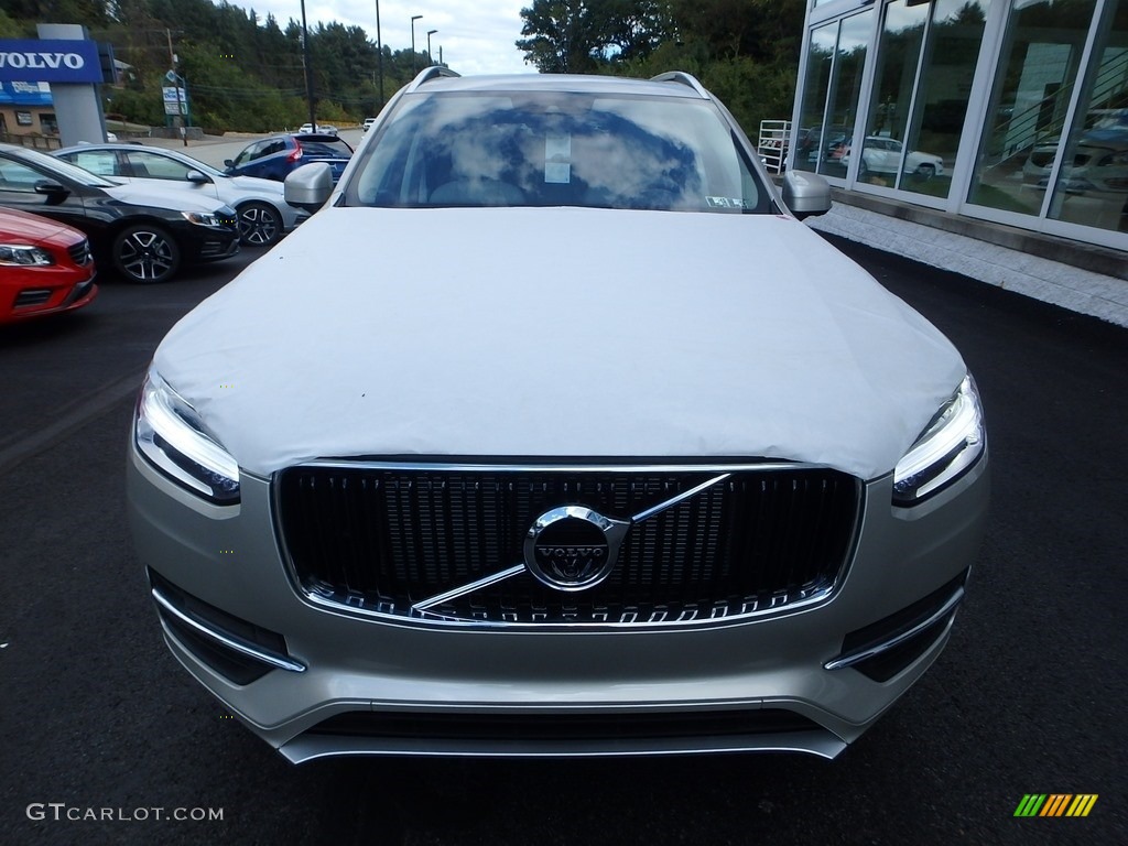 2018 XC90 T6 AWD Momentum - Luminous Sand Metallic / Blonde photo #6