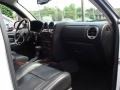 2006 Summit White GMC Envoy Denali 4x4  photo #14