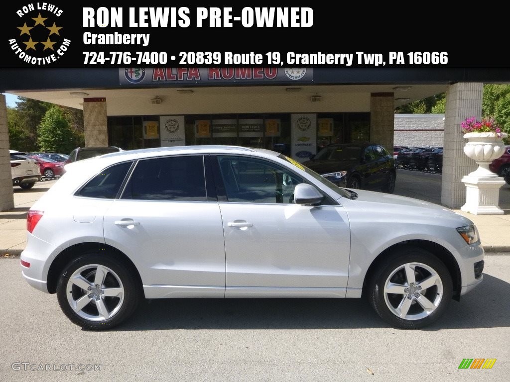 2010 Q5 3.2 quattro - Ice Silver Metallic / Black photo #1