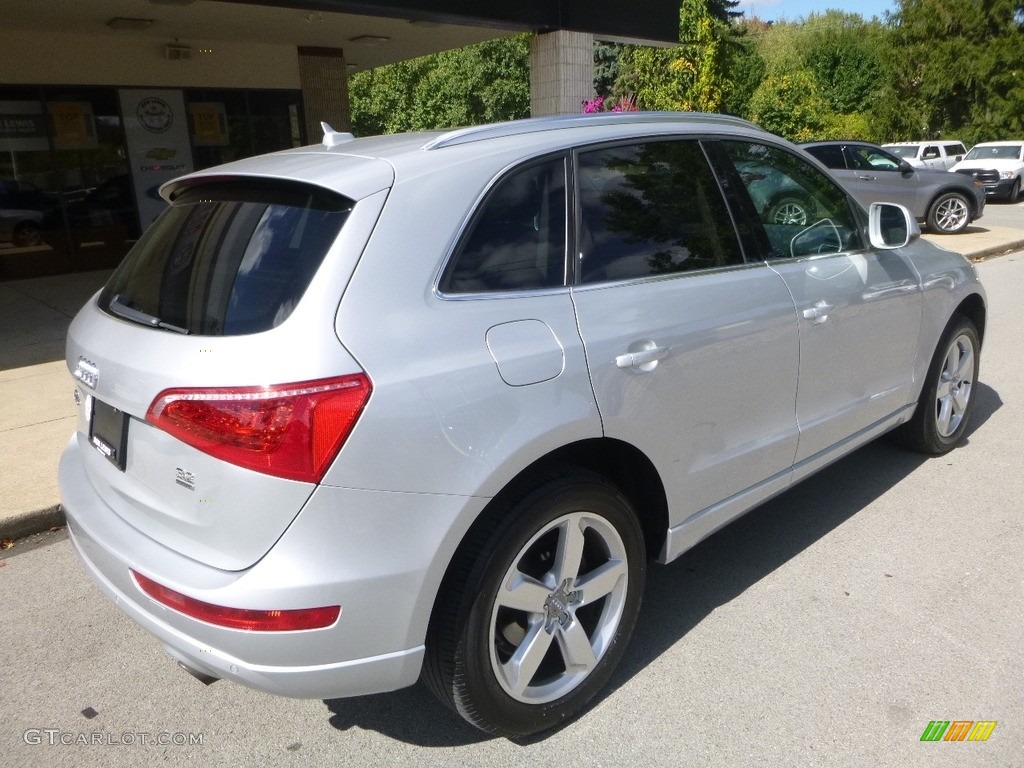 2010 Q5 3.2 quattro - Ice Silver Metallic / Black photo #2